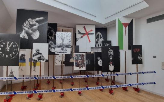 Exhibition of photos showing protest against various wars in history